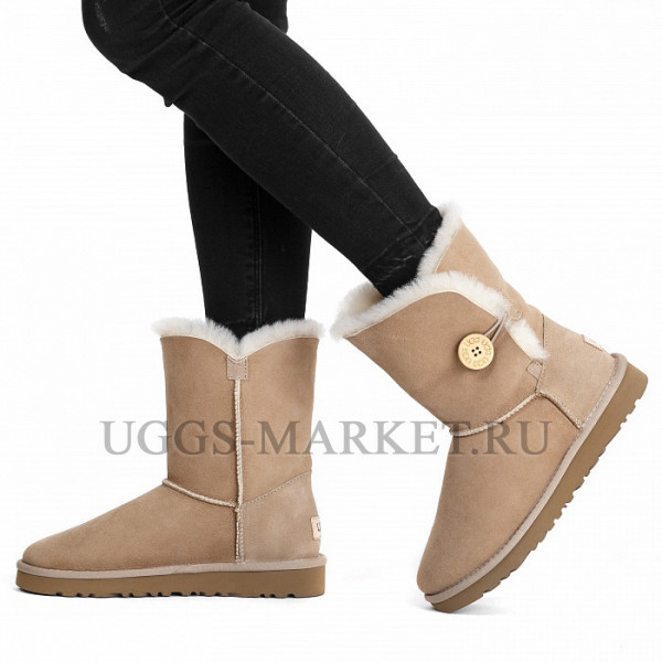 Ugg Bailey Button II Sand