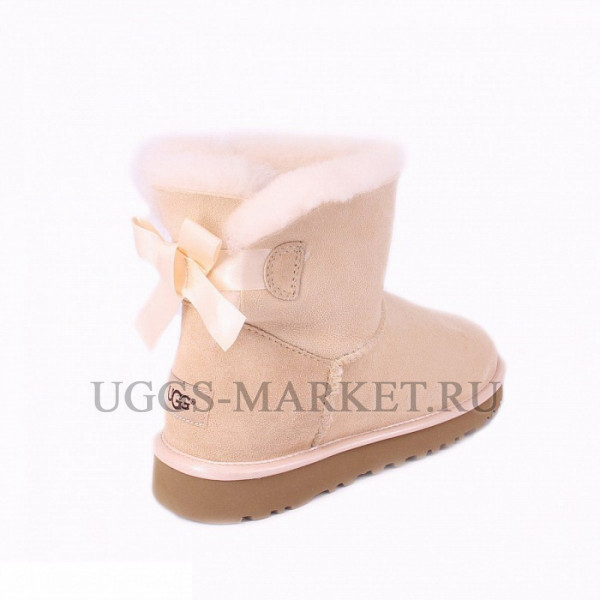 Ugg Bailey Bow Mini II Metallic Sand
