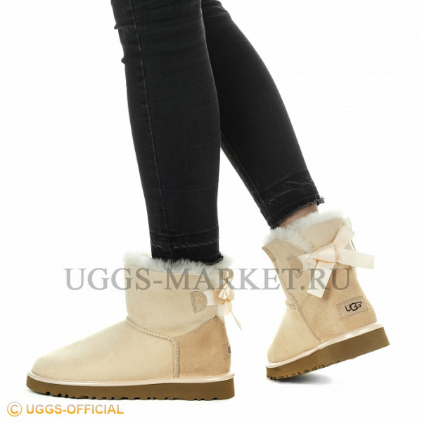 Ugg Mini Bailey Bow II Metallic Amber Light