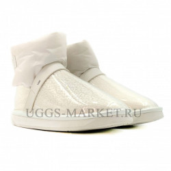 UGG Clear Quilty Boot White