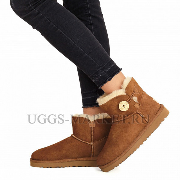 Ugg Bailey Button Mini II Chestnut