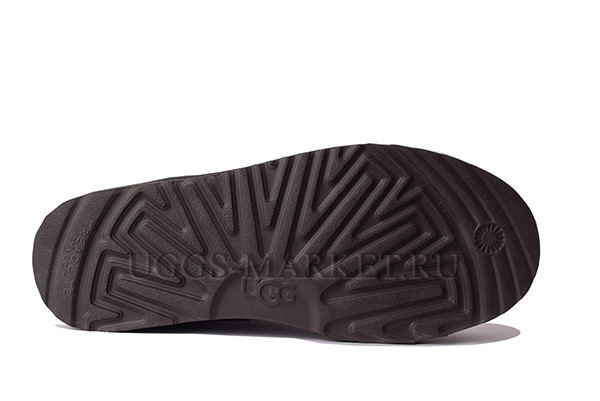 UGG Mini Zip Boot Chocolate